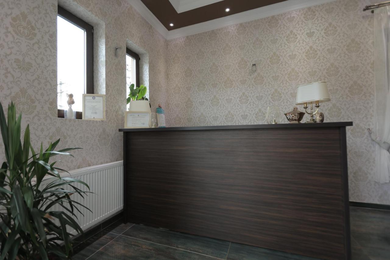 Pensiune Restaurant Liana Mehadia Luaran gambar
